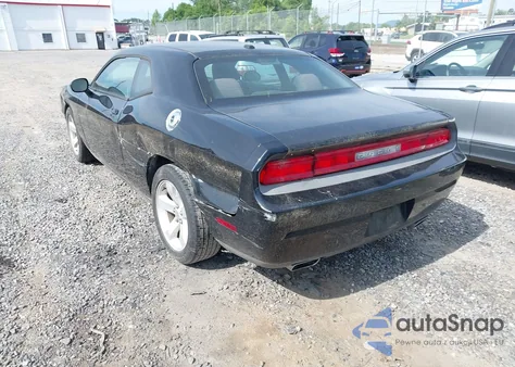2013 Dodge Challenger Sxt из США, поврежденный, VIN 2C3CDYAG4DH501152